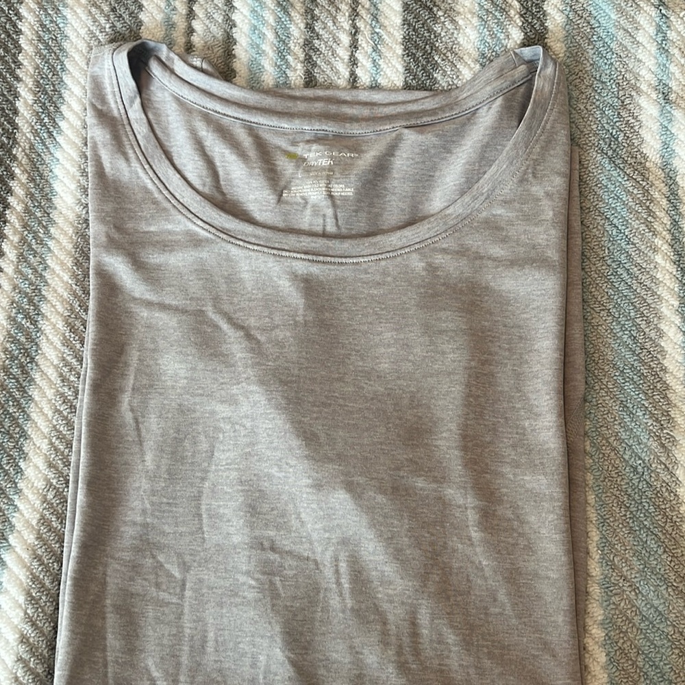 Tek Gear DryTek Shirt